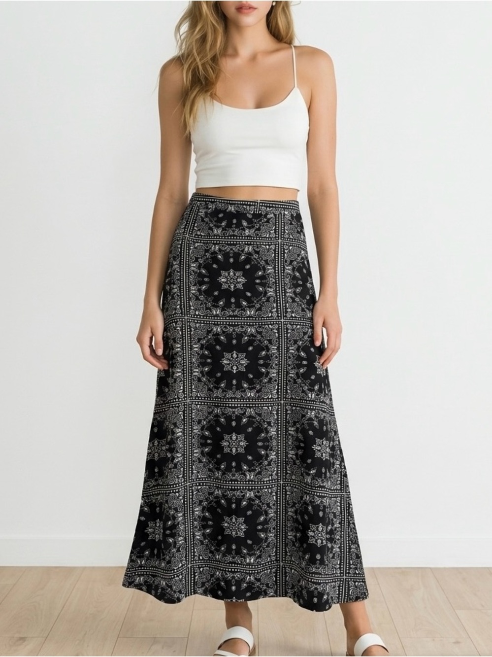 Kiss & Cry Bandana Print Maxi Skirt Size Small Boho Western Black Rayon A-Line